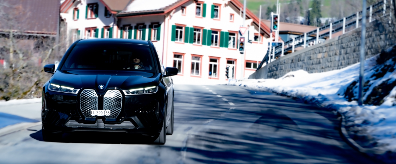 Garage Burkhardt AG: BMW iX jetzt probefahren!