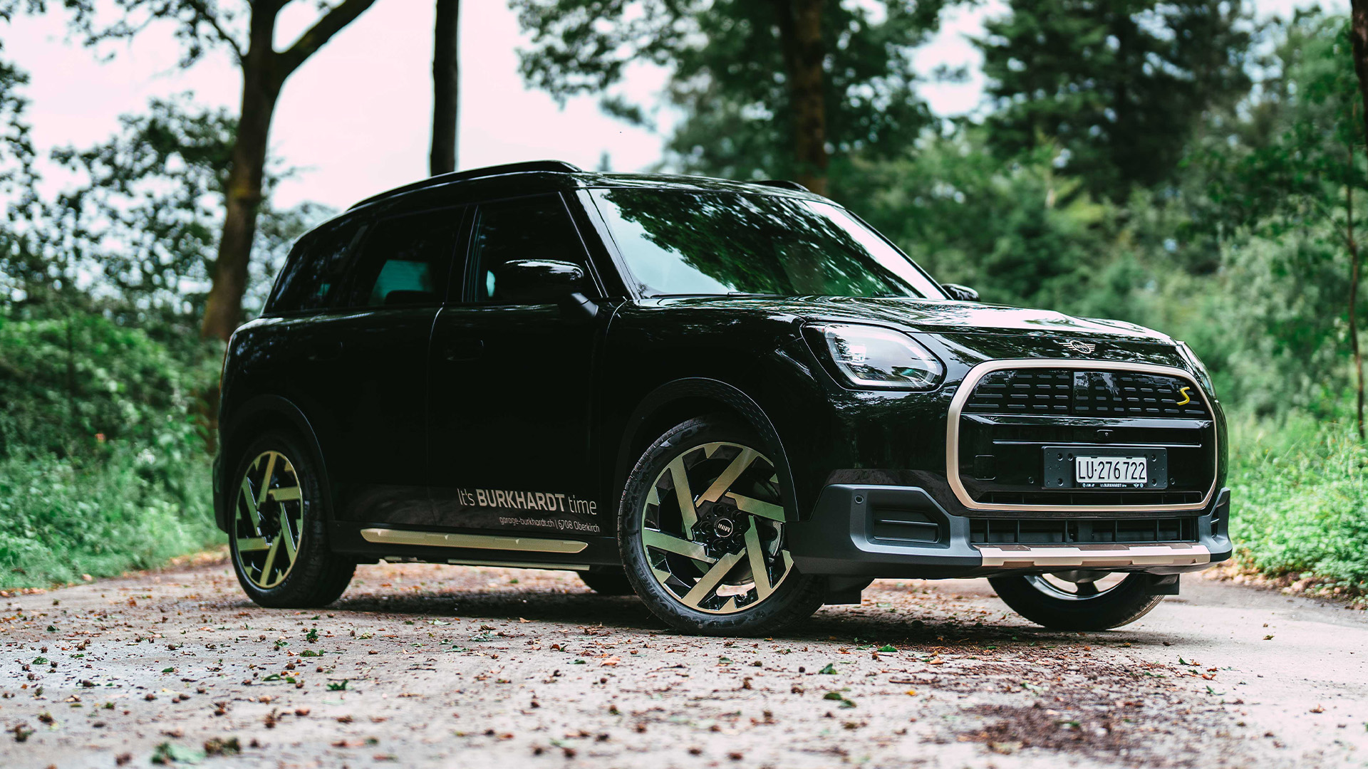 Nice to meet you again: hello new MINI Family