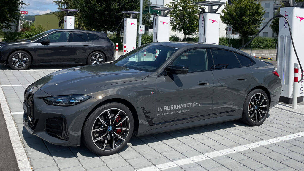 Testdrive BMW i4_IONITY